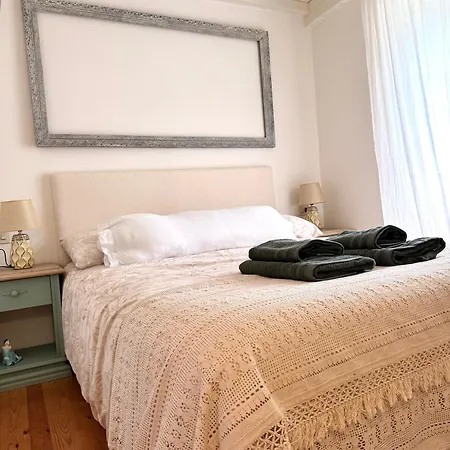 Casa Mirabel Laurel
