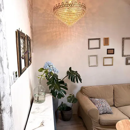 Casa Mirabel Laurel * Fene
